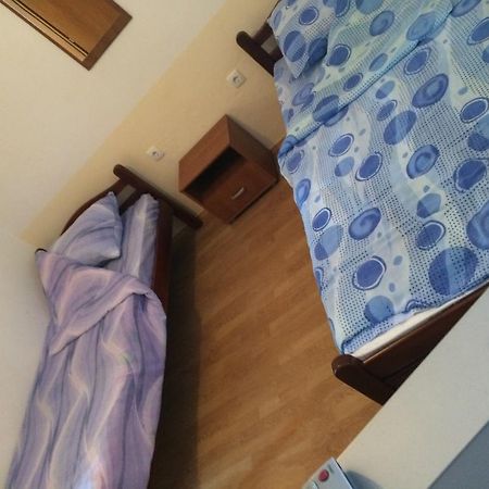 Apartments Avram Vrsac Quarto foto